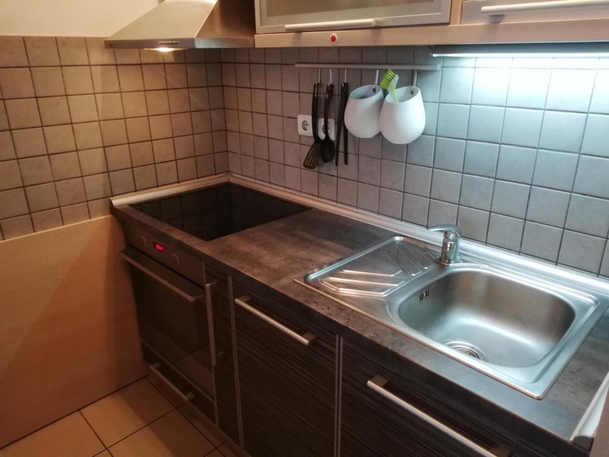 Apartman Breza Kruševac Exterior foto